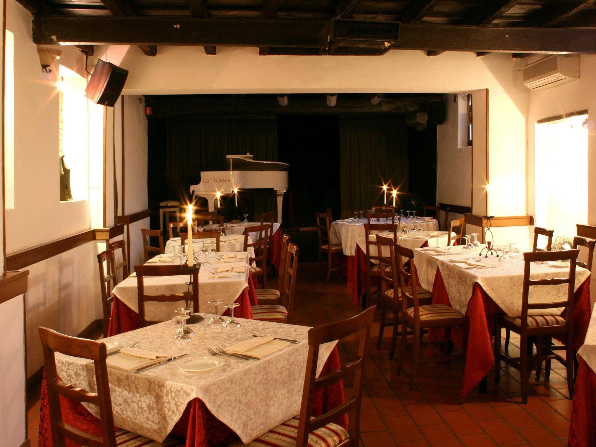 Excel Hotel Naviglio - Ca'Bianca Milán Exteriér fotografie