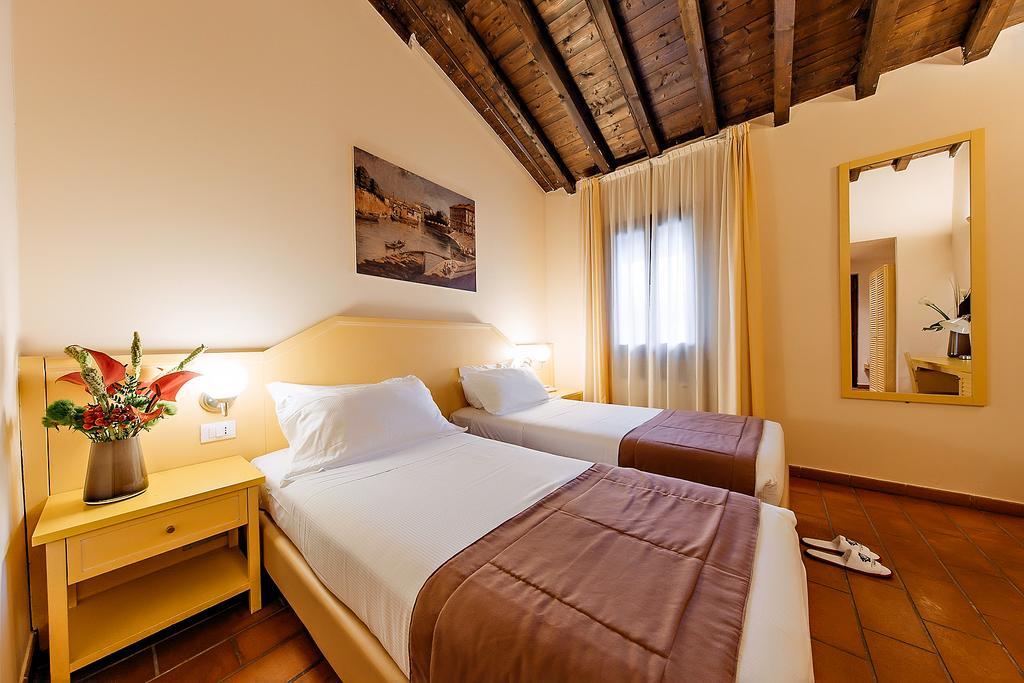 Excel Hotel Naviglio - Ca'Bianca Milán Exteriér fotografie